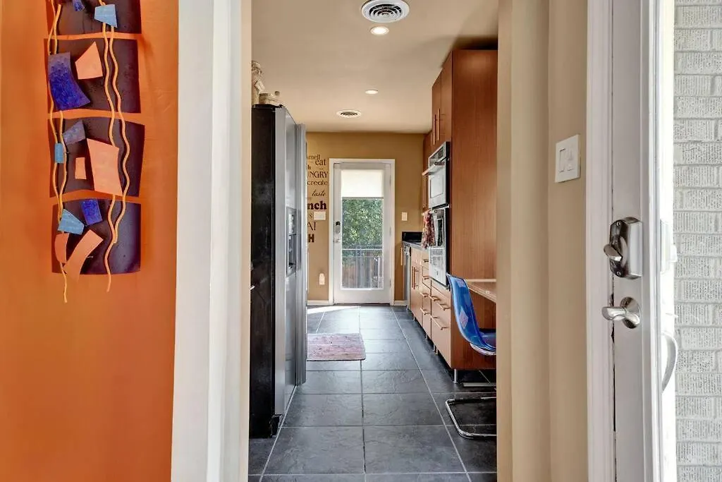 The Modern Bungalow At Mimosa Memphis 0*,
